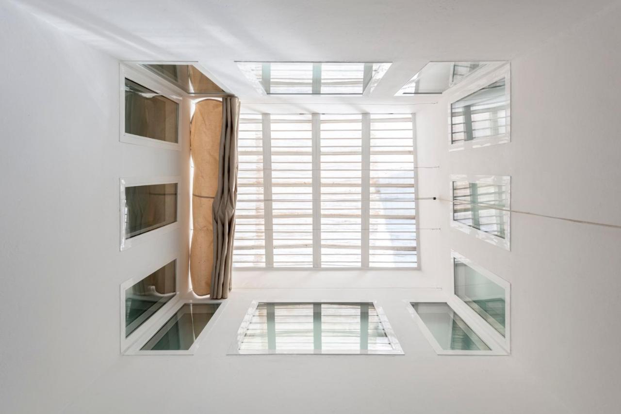 Lepanto Premium Apartments Seville Luaran gambar