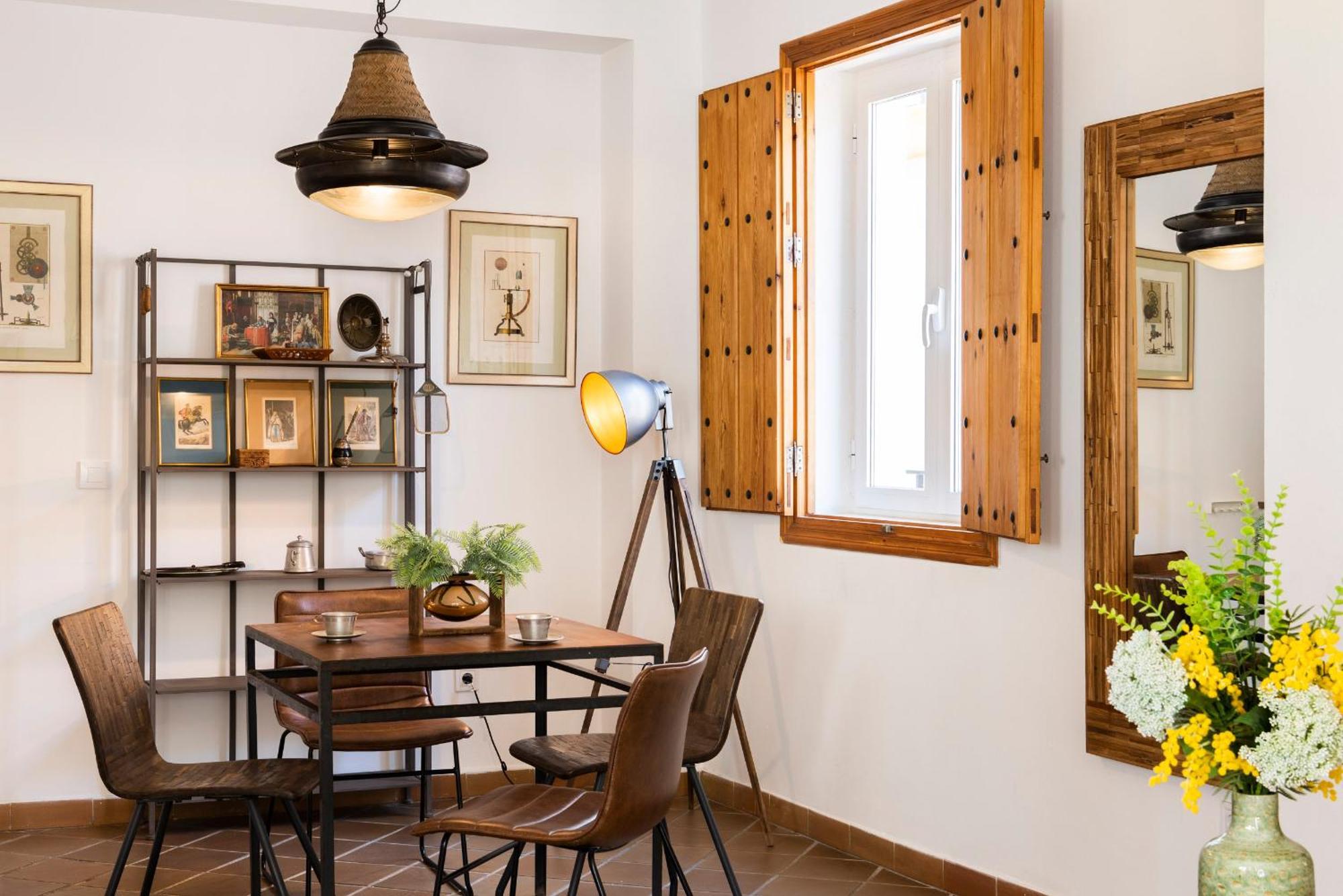 Lepanto Premium Apartments Seville Luaran gambar